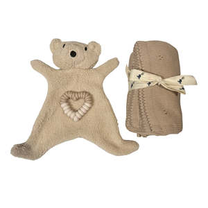 Gift Box : Hazelnut Blanket & Bear Comforter