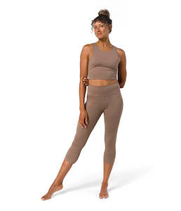 Manduka: Dhara Capri Legging