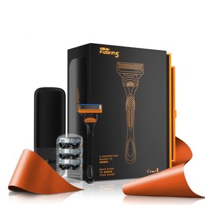 Mens: Gillette - Men Fusion5 Premium Gift Set - 1 Handle, 4 Fusion Blades , Travel Case