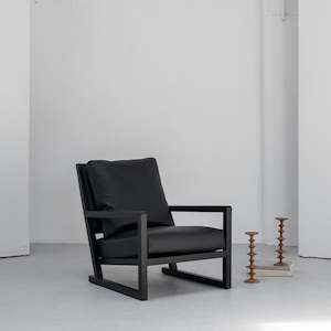 Simon Armchair - Black / Black + Leather