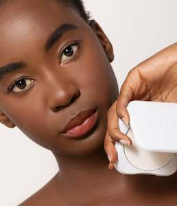 Make Up: Prep/Finish Powder