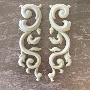 Scrolls: SC49 - Antique Architectural Scrolls