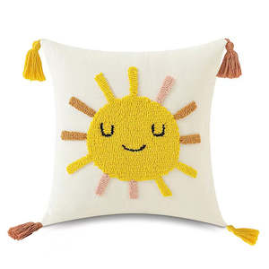 Homeliving: Boho Weather Motif Cushion Cover – Embroidered with Tassels
