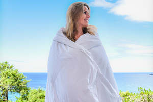 Hungarian Goose Down: 90% Hungarian Goose Down Summer Weight Comforter - New Zealand Made