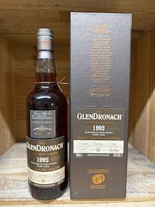 All Whiskies: Glendronach Batch 17 1992 26 Year Old Cask #5896 Single Port Pipe Cask Aged Whisky 700ml