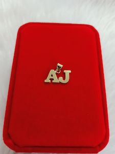 Products: 18K GOLD PERSONALIZED PENDANT - E&J Bags NZ