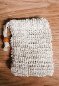 Skin Body: Bee Kind & Co - Natural Soap Saver Bag