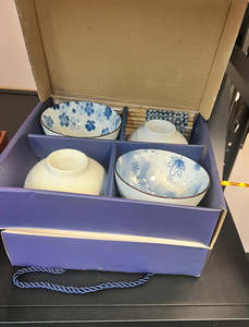 Dinnerware: Blue and Light Blue Bowls Set 4 pcs