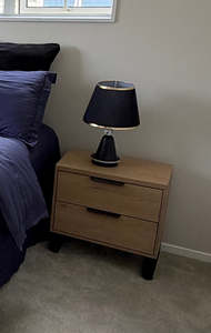 Table Lamps: Minimalist Table Lamp