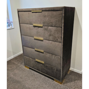 Tallboy: Customized Tallboy