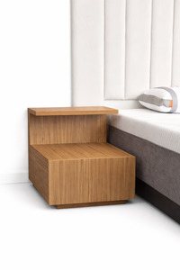 Frontpage: Nova Floating Bedside Table