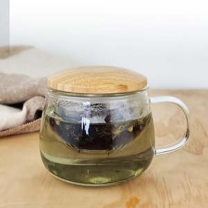 Food Drinks: MagicT Glass Infuser Mug