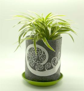 Jo Luping Design - Fern Frond On Mid Grey | Ecofelt Growbag