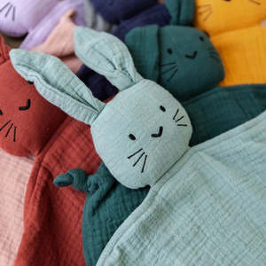 Bear & Moo Snuggly Comforter