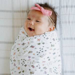 Giftsandhome Baby Kids: Little Unicorn Single Cotton Muslin Swaddle | Garden Bees