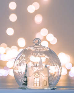 Giftsandhome Stellar Lights: Stellar Lights Twinkle Globe