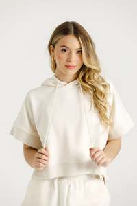 Rose Road Cropped Sloppy Joe | Cream