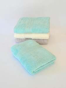 Towels: Bath Towel 65x135 cm