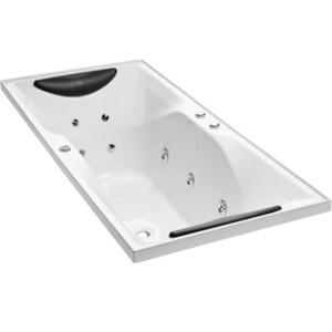 ENGLEFIELD STUDIO II SPA BATH RANGE