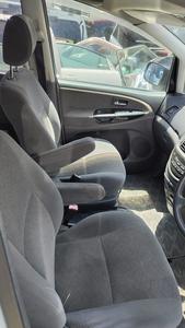 Vehicle: 2004 Toyota Estima 2AZ-B085911 WRECKING FOR PARTS ONLY