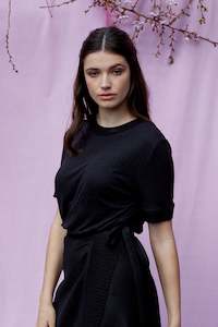 Spring Summer: Linen Cotton T-Shirt in Black