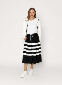 Black Friday: Sierra Hoodie