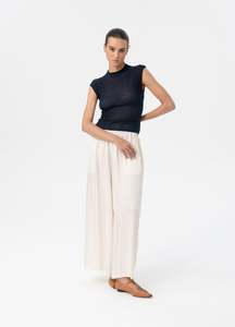 Blacklist: Vera Pant