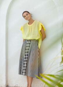 Latest 1: Della Top