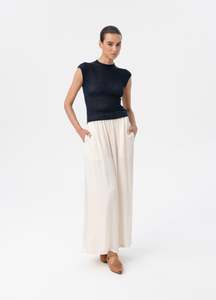 Latest 1: Vera Pant