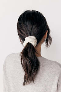 Scrunchies: Cashmere Scrunchie - Cream