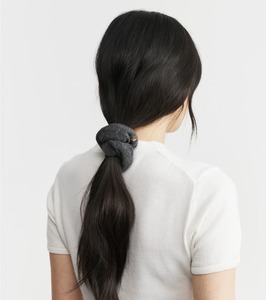 Cashmere Scrunchie - Graphite