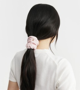 Scrunchies: Cashmere Scrunchie - Powder Pink