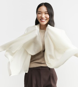 Back In Stock: Cashmere Travel Wrap - Cream
