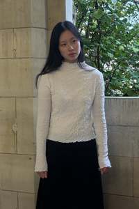 Crushed White: Essential LS Top in Crushed White