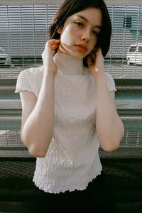 Essential SS Top in Crushed White