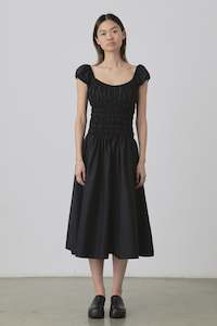 Scrunch Dress in Black