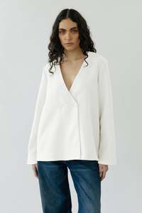 (Sale) Ease Overshirt in Ivory