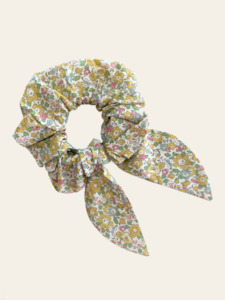 Accessories: Bow Scrunchie in Liberty 'Betsy Ann' Print