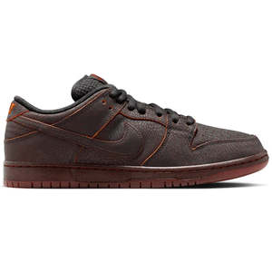 Nike Sb 1: Nike SB Dunk Low Pro PRM Krampus