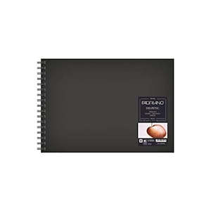 Fabriano: Fabriano - Black Drawing Book A5 Landscape (14.8x21cm )