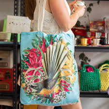 Kiwiana Gifts For Posting Worldwide: Botanical Fantail Shopping Bag