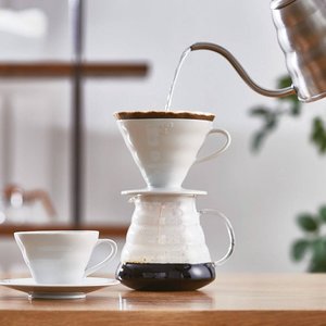 V60 Dripper - Empire Coffee Roasters
