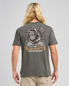The Mad Hueys: The Mad Hueys CAPTAIN SHIP FACED | SS TEE