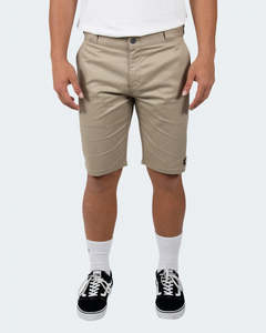 Mens Shorts: Dickies WR818 10" Slim Fit Short