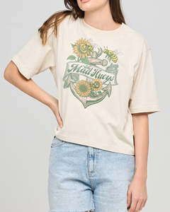 The Mad Hueys BEE ANCHOR | WOMENS BOXY TEE