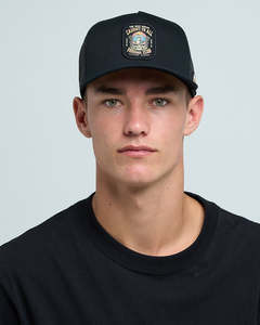 Mens Trucker Hats: The Mad Hueys CAUGHT FK ALL SKULL | TWILL TRUCKER