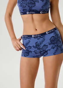 Ethika Womens Familie Crest Shorty