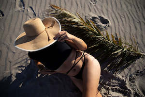 Bottoms Slip: Taonga Bikini Bottom