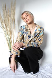 My Moment Blazer Cropped - blue circles - Enchantress