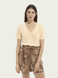 Maison Scotch - Classic Linen V-Neck Tee - Deep Peach